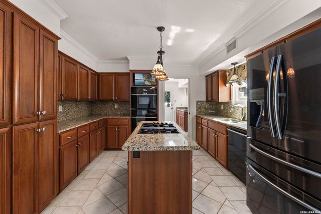 29406 NO LE HACE DR, Fair Oaks Ranch, TX 78015