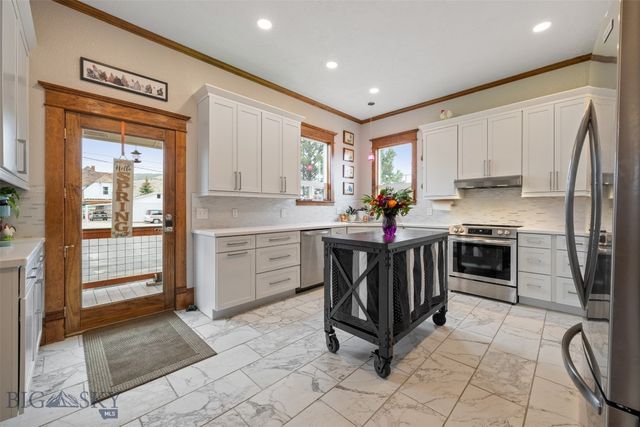 320 & 318 W 3rd Street, Anaconda, MT 59711