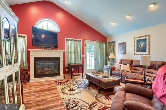 502 NOBLE ST, Lebanon, PA 17042