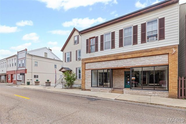 108-110 E Main Street, Mascoutah, IL 62258