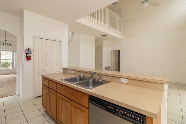 4664 CUMBRIAN LAKES DRIVE, Kissimmee, FL 34746