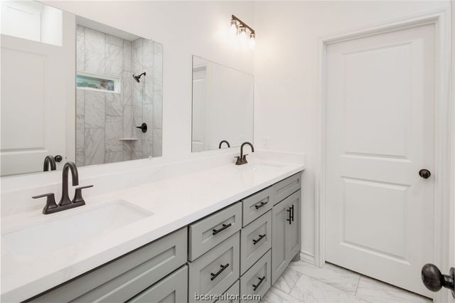 1800 Brookhaven Street, Bryan, TX 77803