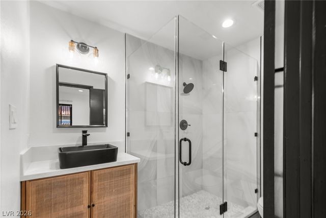 2840 Duneville Street, Las Vegas, NV 89146