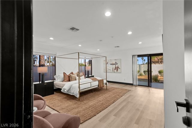2840 Duneville Street, Las Vegas, NV 89146