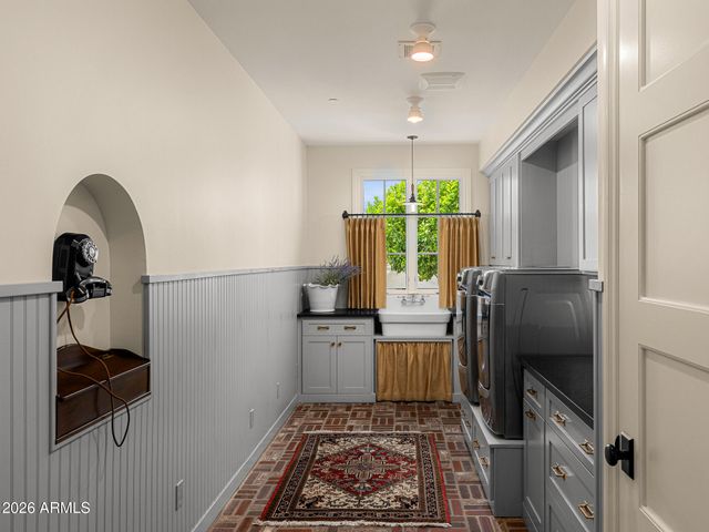 6301 N 75TH Street, Scottsdale, AZ 85250