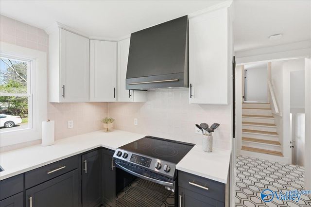 720 Giles Drive NE, Huntsville, AL 35801