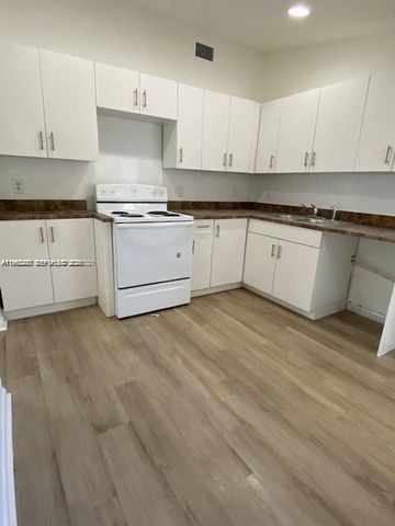 411 SW 22nd Ave, Fort Lauderdale, FL 33312