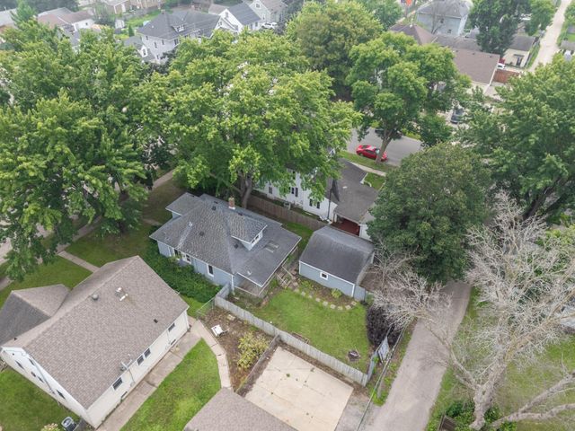 307 11th Avenue NE, Rochester, MN 55906