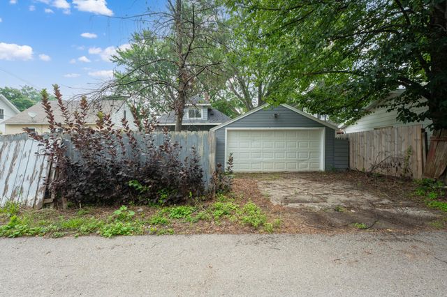 307 11th Avenue NE, Rochester, MN 55906