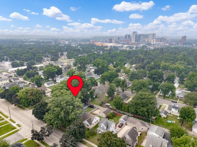 307 11th Avenue NE, Rochester, MN 55906