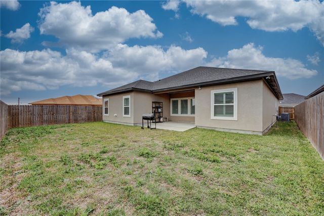 4134 Nadia Dr, Corpus Christi, TX 78414