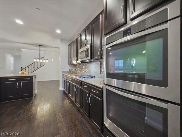 2064 Thames View Street, Henderson, NV 89044