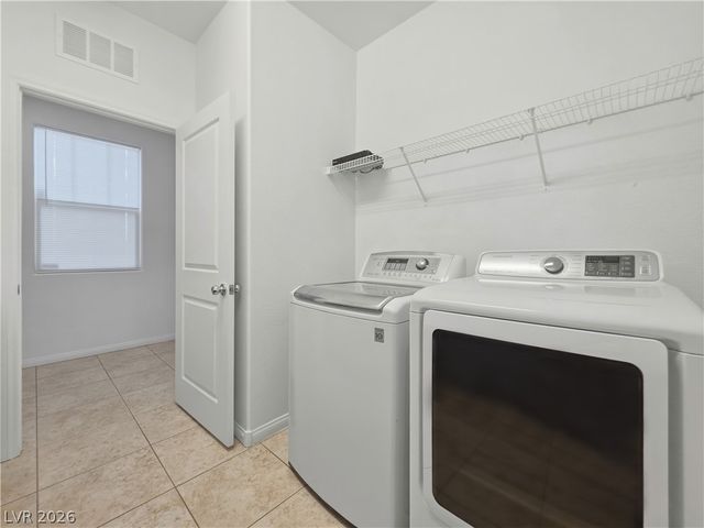 2064 Thames View Street, Henderson, NV 89044