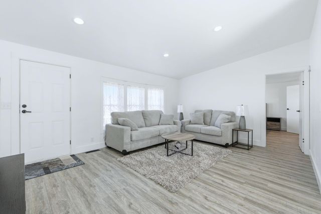 340 Lane 240b Big Otter Lake, Fremont, IN 46737