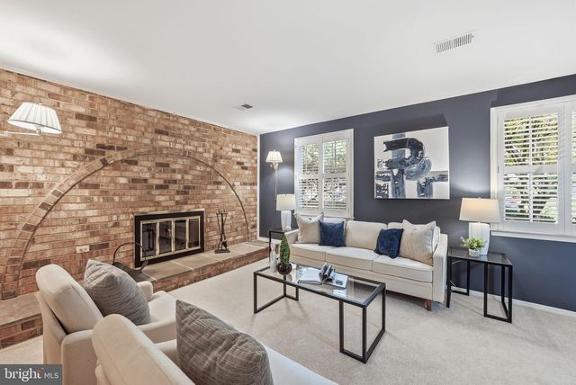 5500 COROT CT, Fairfax, VA 22032