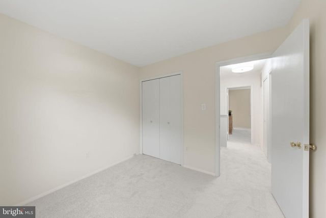 5500 COROT CT, Fairfax, VA 22032