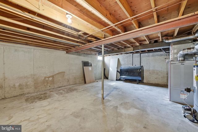 5500 COROT CT, Fairfax, VA 22032