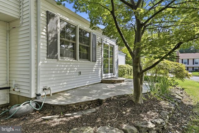 5500 COROT CT, Fairfax, VA 22032