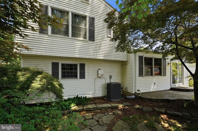 5500 COROT CT, Fairfax, VA 22032