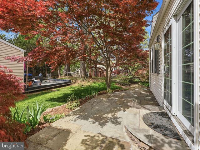 5500 COROT CT, Fairfax, VA 22032