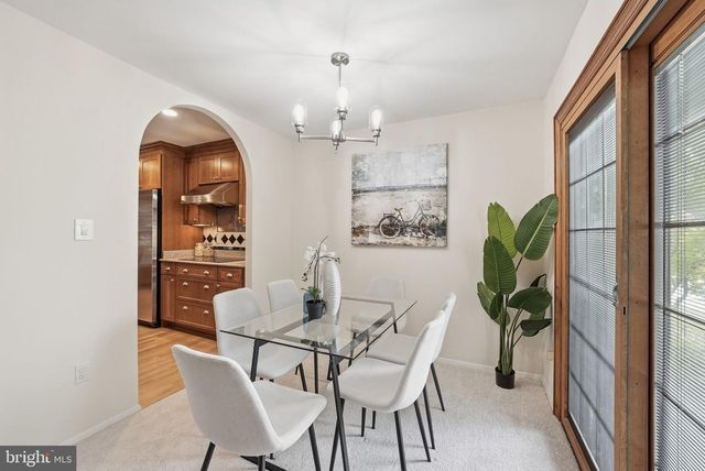 5500 COROT CT, Fairfax, VA 22032