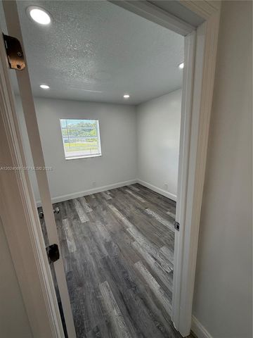 2161 NW 26th Ave no unit, Fort Lauderdale, FL 33311