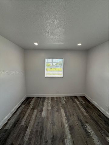2161 NW 26th Ave no unit, Fort Lauderdale, FL 33311