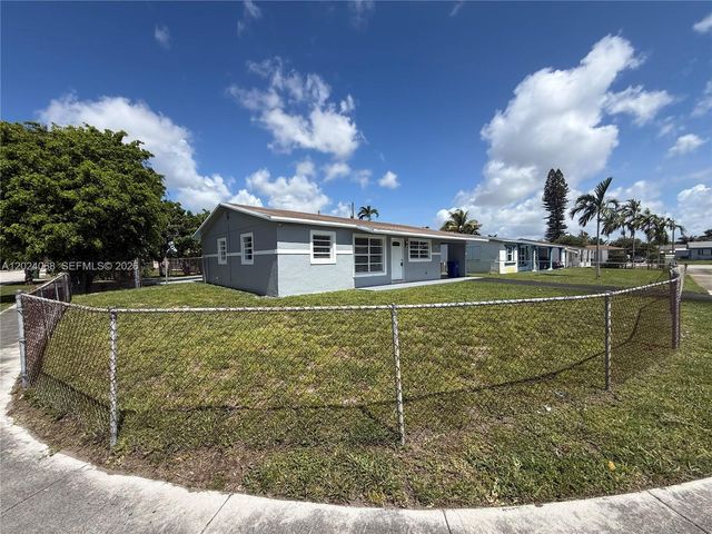2161 NW 26th Ave no unit, Fort Lauderdale, FL 33311