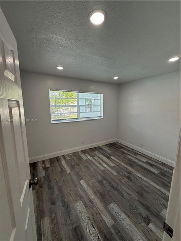2161 NW 26th Ave no unit, Fort Lauderdale, FL 33311