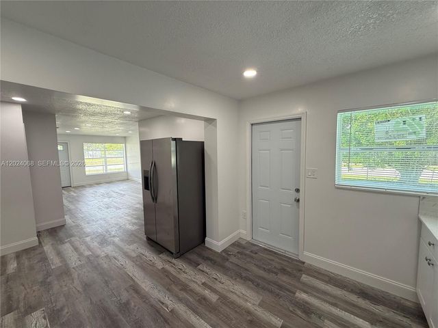 2161 NW 26th Ave no unit, Fort Lauderdale, FL 33311