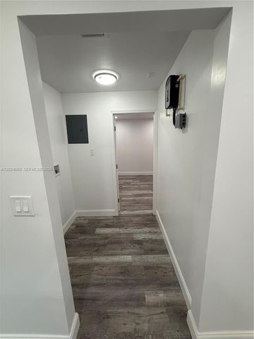 2161 NW 26th Ave no unit, Fort Lauderdale, FL 33311