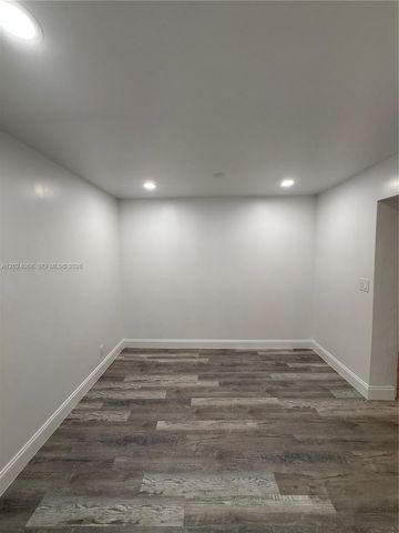 2161 NW 26th Ave no unit, Fort Lauderdale, FL 33311