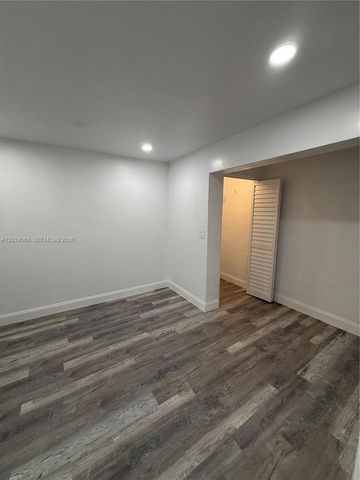 2161 NW 26th Ave no unit, Fort Lauderdale, FL 33311