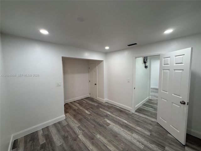 2161 NW 26th Ave no unit, Fort Lauderdale, FL 33311