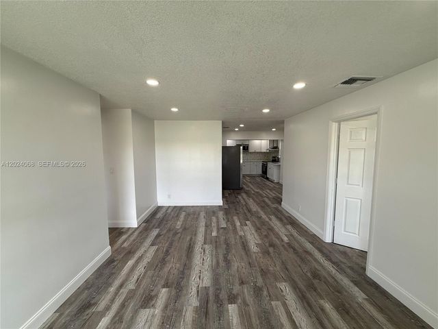 2161 NW 26th Ave no unit, Fort Lauderdale, FL 33311
