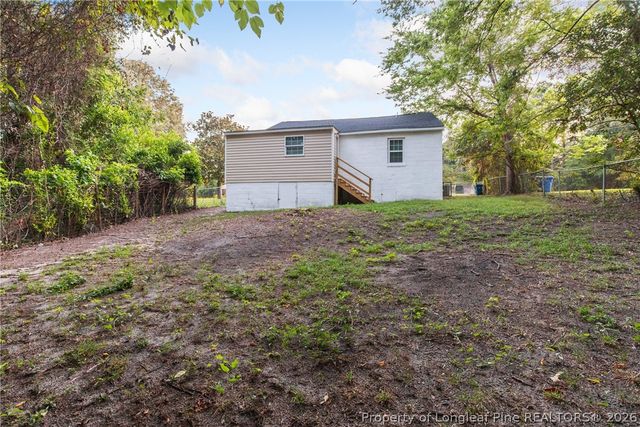 816 Silk Lane, Fayetteville, NC 28301