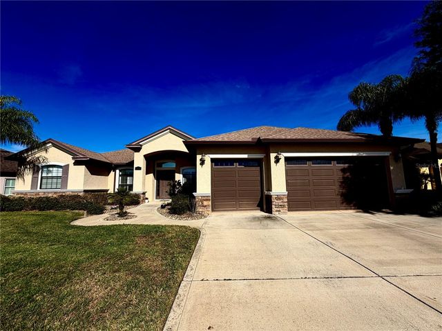 388 HAMMOCK OAK CIRCLE, Debary, FL 32713