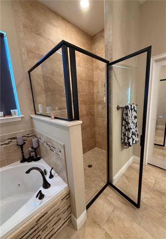 388 HAMMOCK OAK CIRCLE, Debary, FL 32713