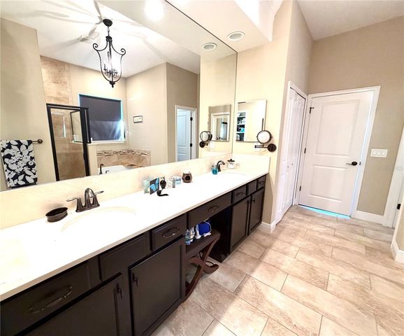 388 HAMMOCK OAK CIRCLE, Debary, FL 32713