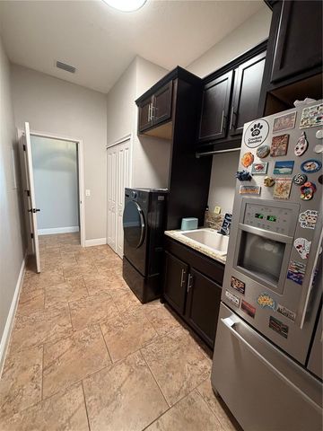 388 HAMMOCK OAK CIRCLE, Debary, FL 32713