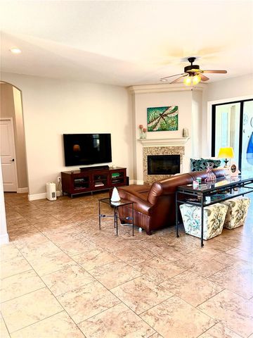 388 HAMMOCK OAK CIRCLE, Debary, FL 32713