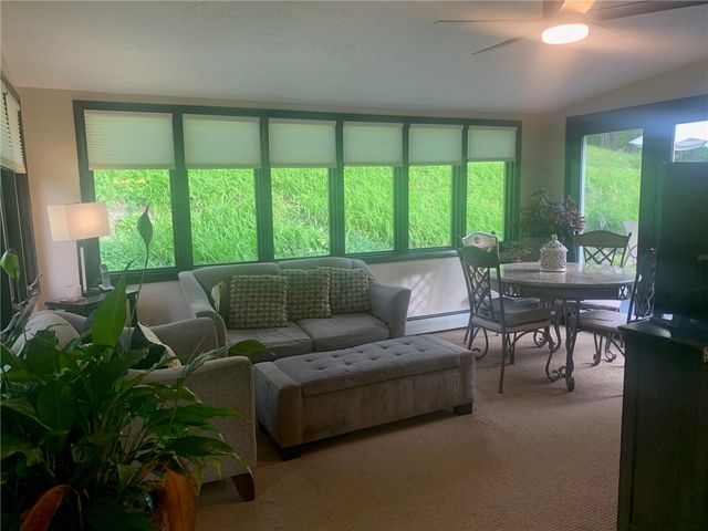 5184 Richland Road, Hampton, PA 15044