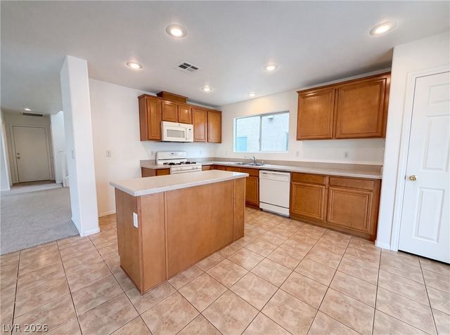 6479 West Eldorado Lane, Las Vegas, NV 89139