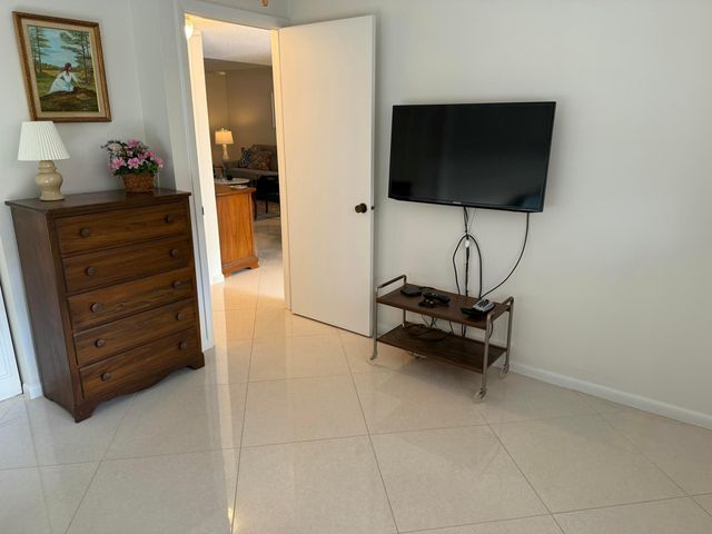 18081 SE Country Club Drive 7-69, Jupiter, FL 33469