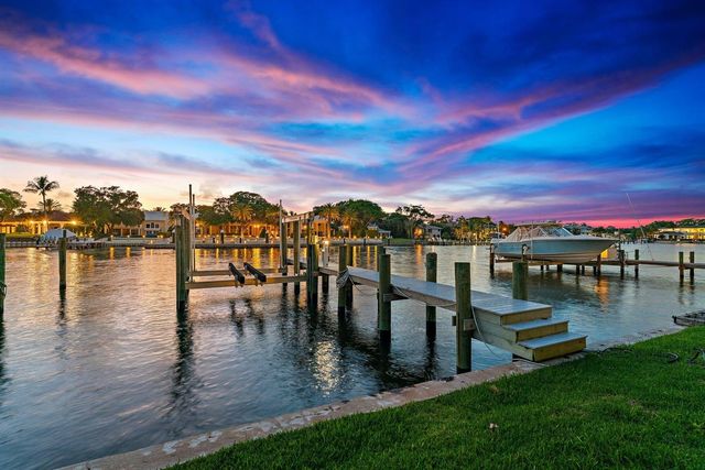 2162 Radnor Road, North Palm Beach, FL 33408