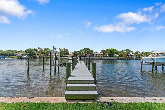 2162 Radnor Road, North Palm Beach, FL 33408