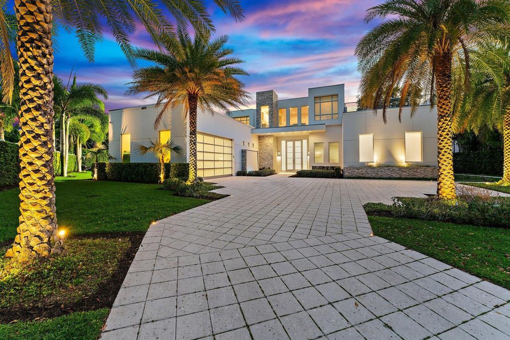 2162 Radnor Road, North Palm Beach, FL 33408