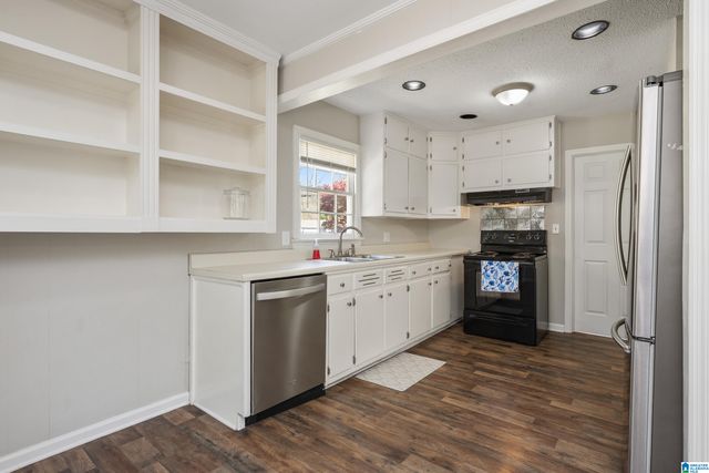 808 MEADOWBROOK DRIVE, Birmingham, AL 35215