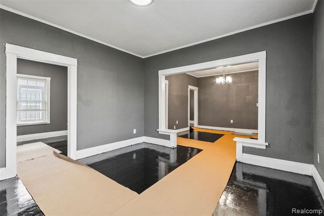 7413 Elmhurst Street, Detroit, MI 48204