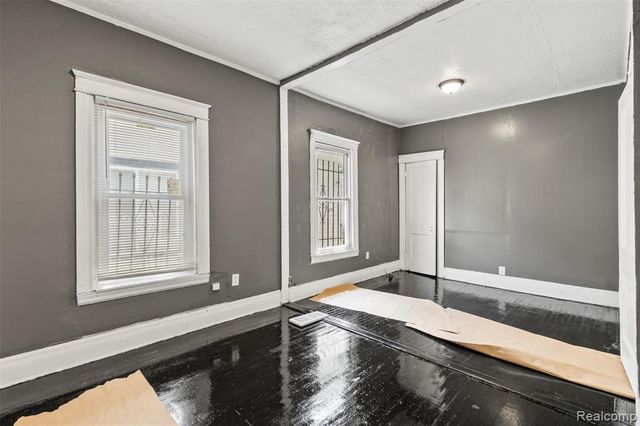 7413 Elmhurst Street, Detroit, MI 48204